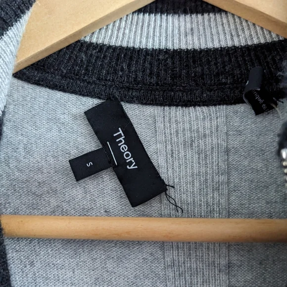 THEORY 100% Cashmere Full Zip Cardigan Sweater Size Small - Picture 4 of 12